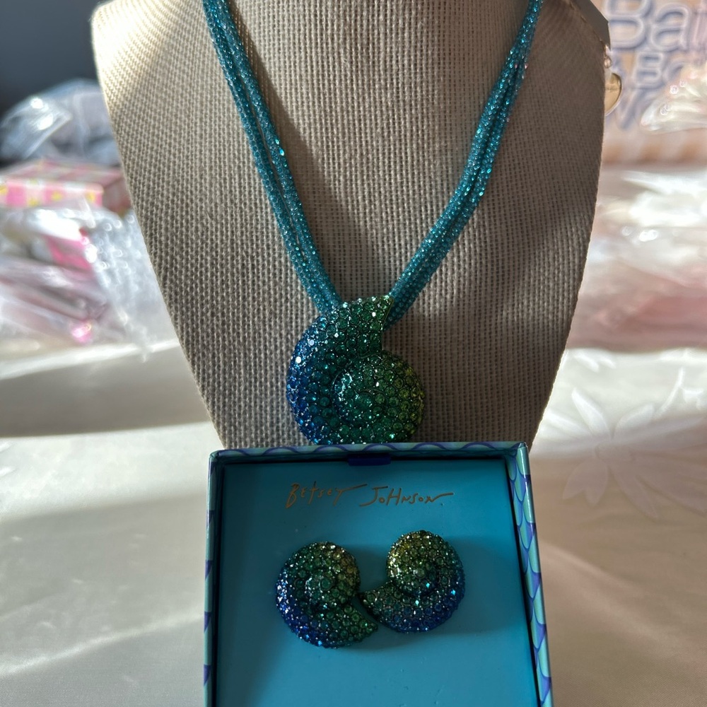 Betsey Johnson Blue and Green Jewelry Set